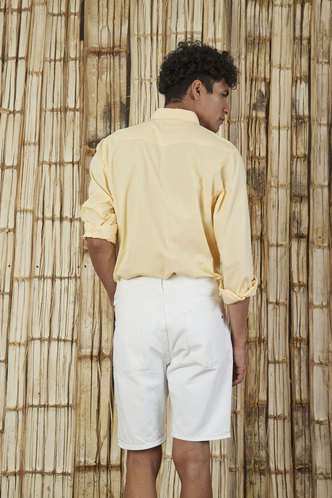 Bermuda blanco online hombre