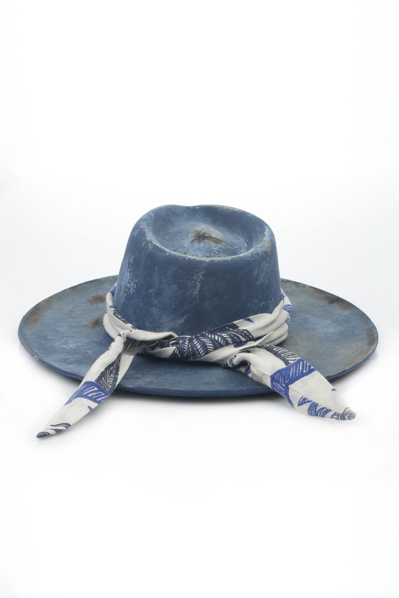 sombreros-para-mujer-tennis-azul