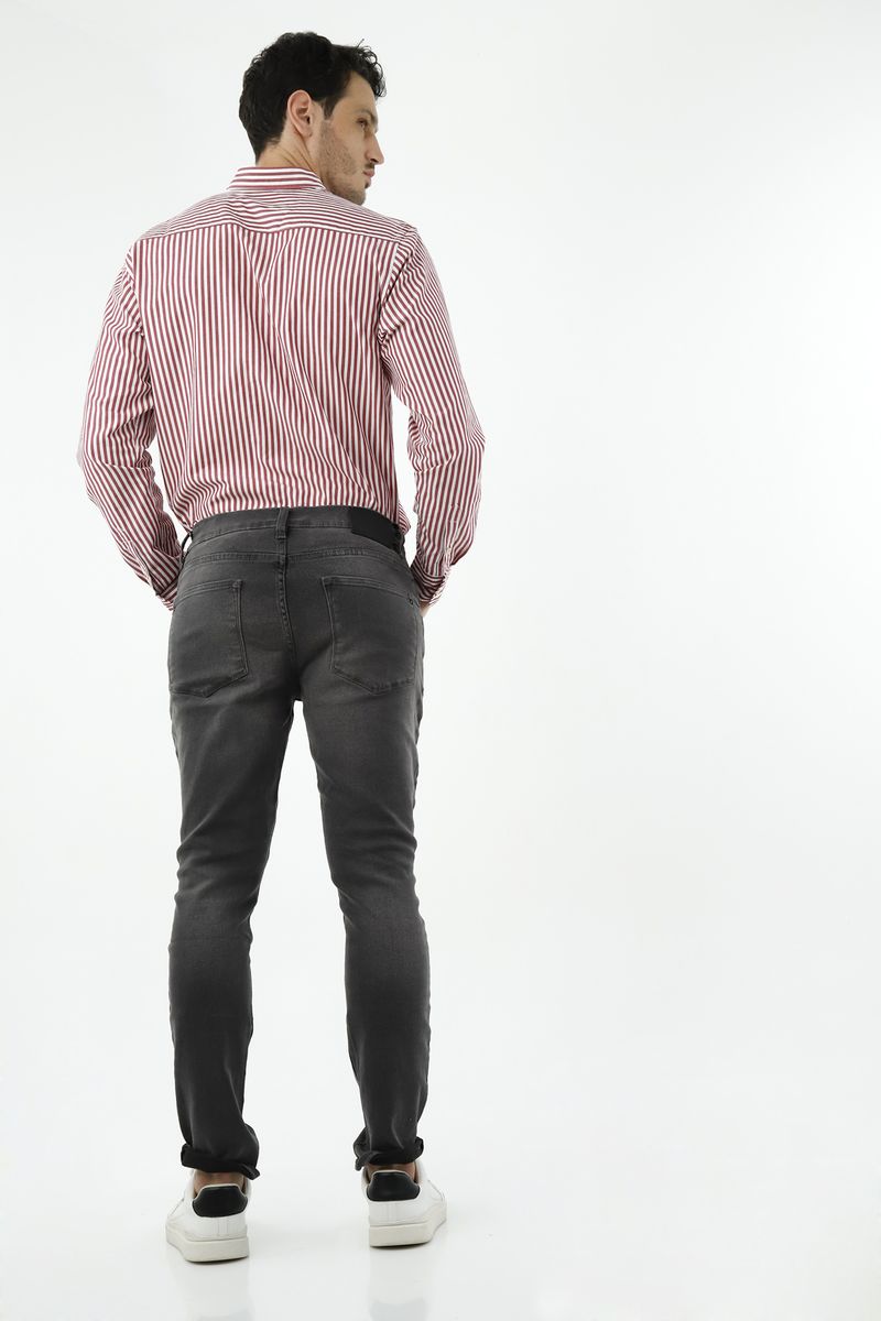 jeans-para-hombre-tennis-negro