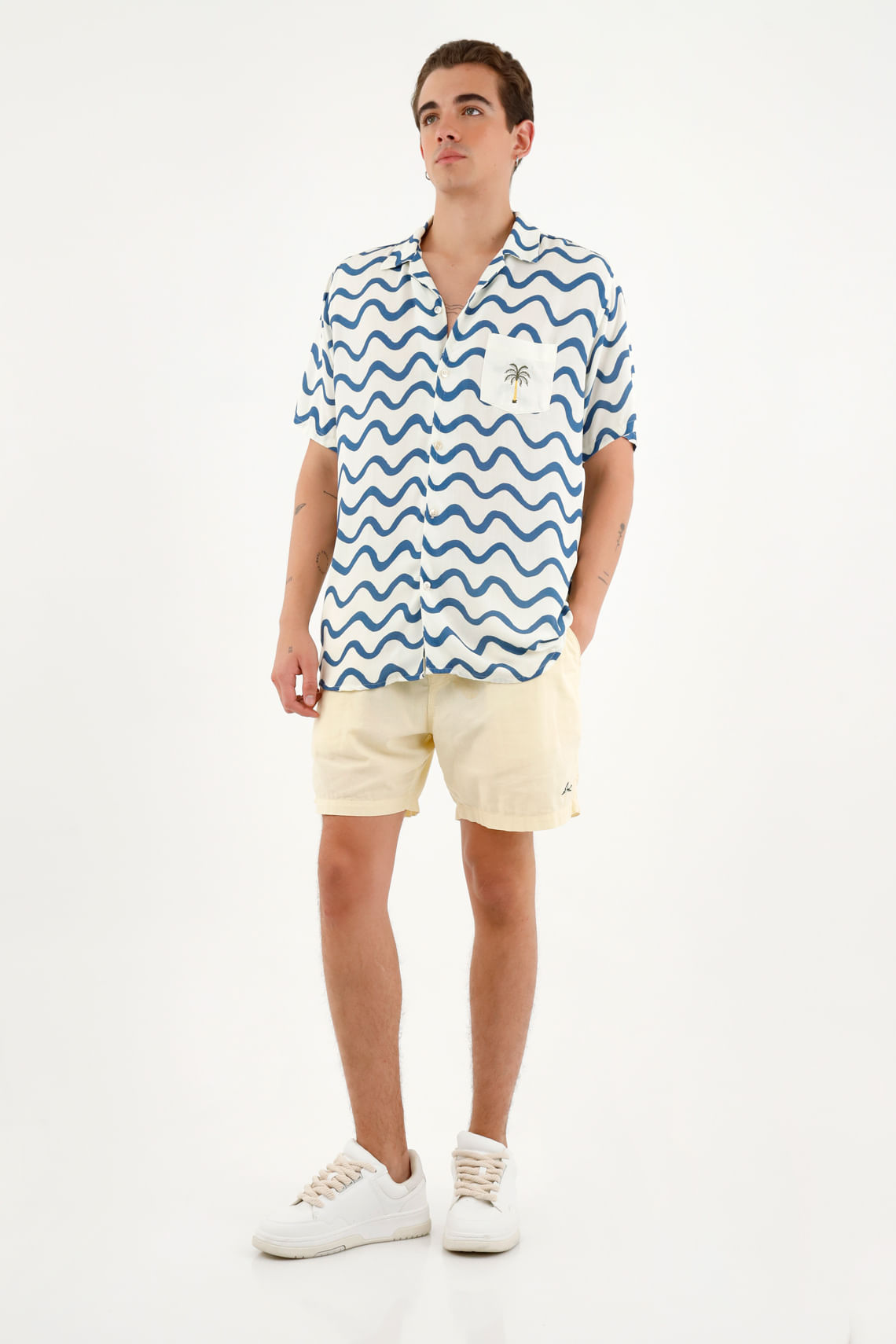 Camisa unisex tipo bowling estampado de olas