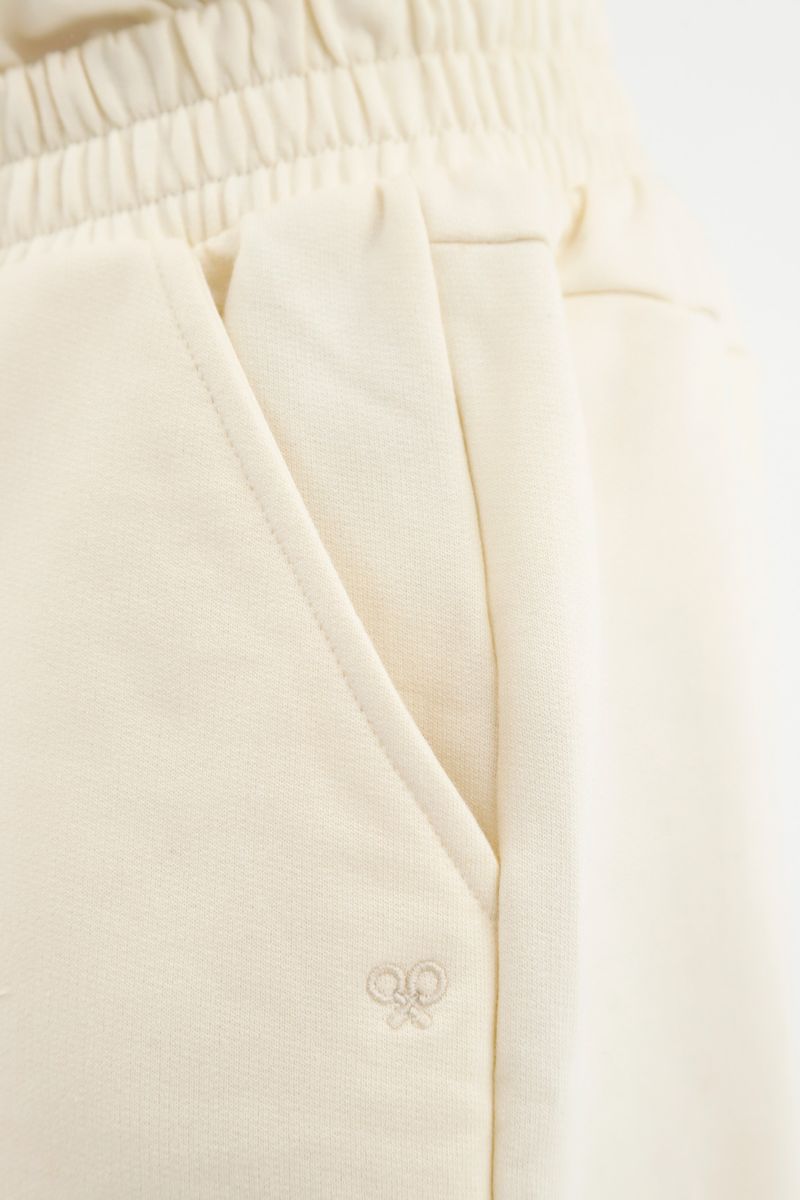 pantalones-para-niña-tennis-crudo