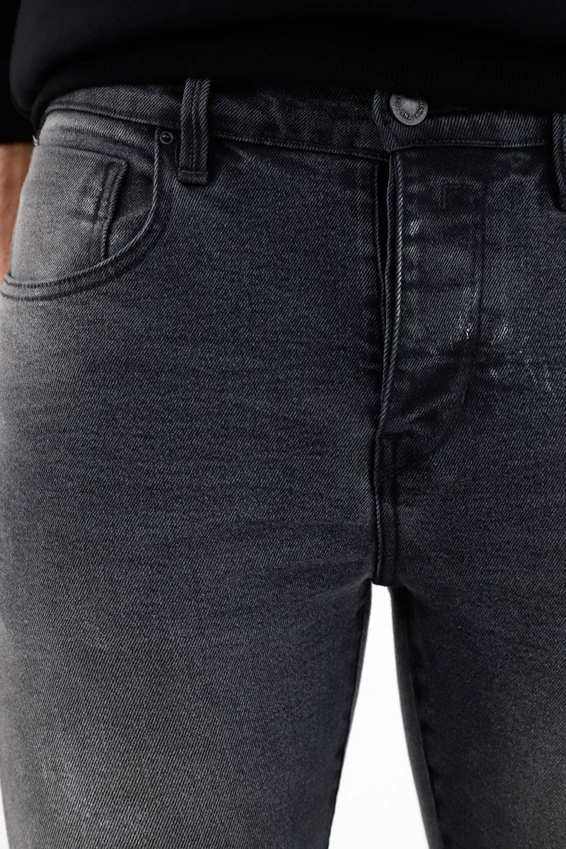 jeans-para-hombre-tennis-negro