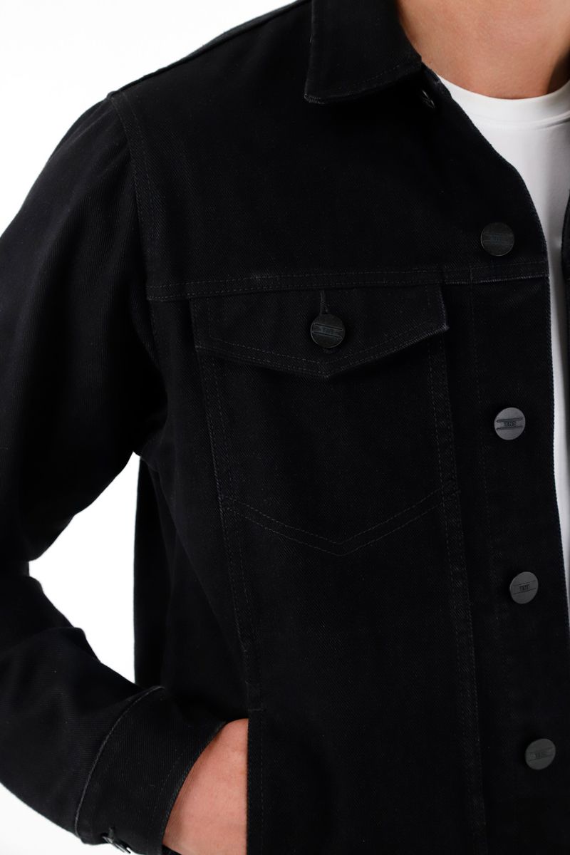 cazadora-para-hombre-tennis-negro