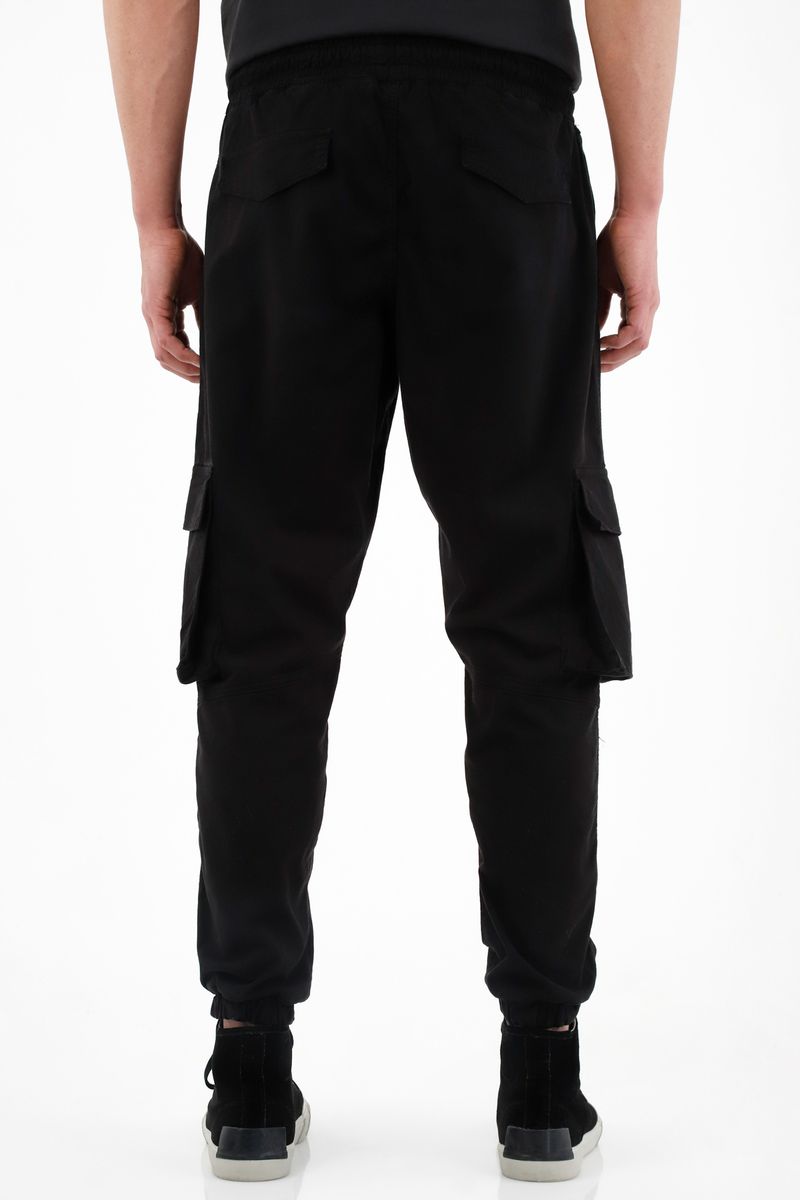 pantalones-para-hombre-tennis-negro
