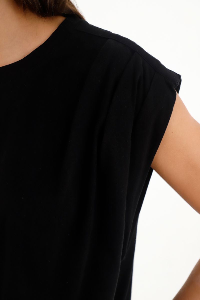 tshirt-para-mujer-topmark-negro