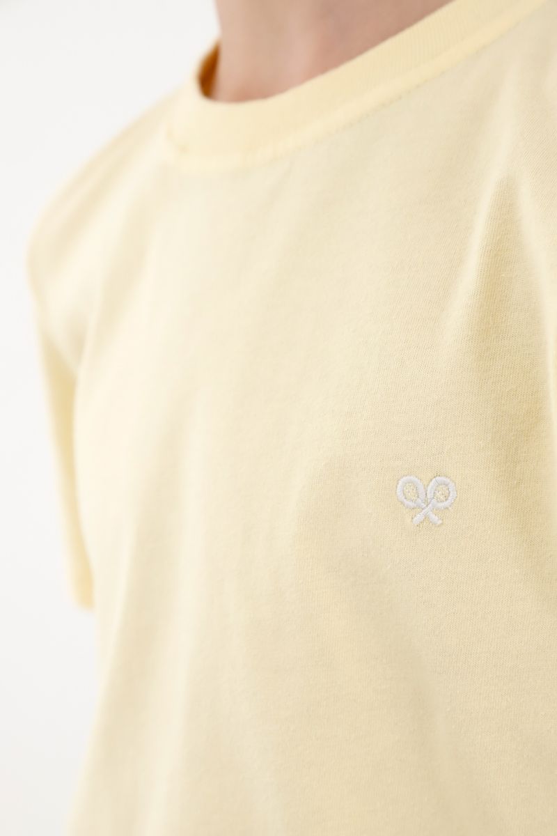 tshirt-para-nino-tennis-amarillo