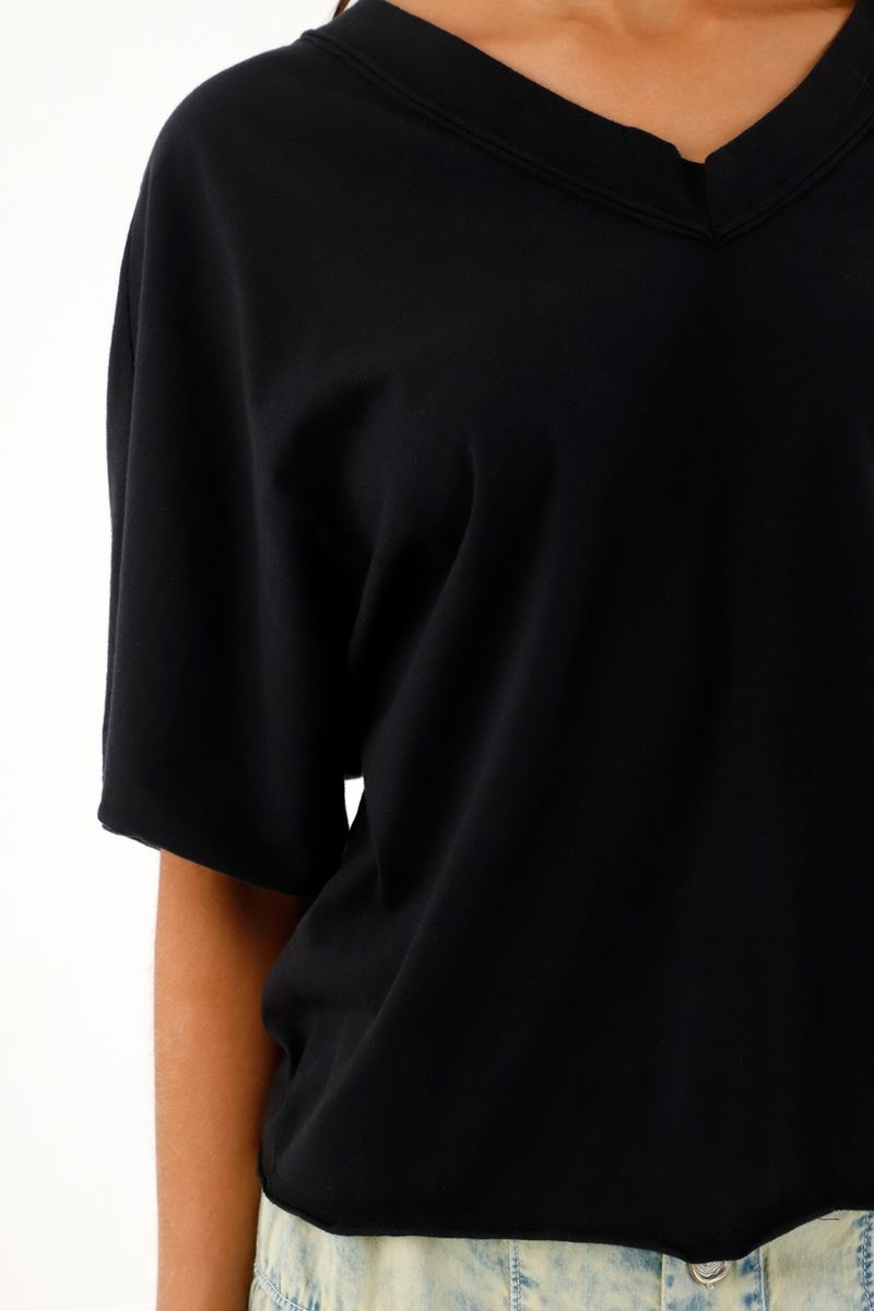 tshirt-para-mujer-topmark-negro