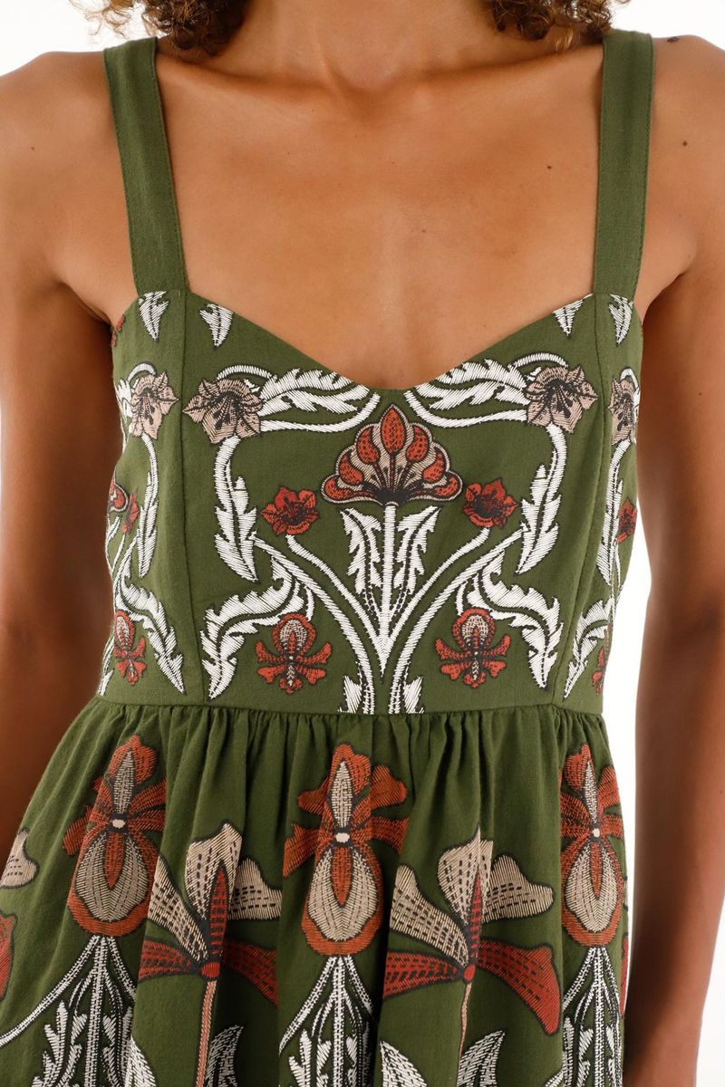 vestidos-para-mujer-tennis-verde