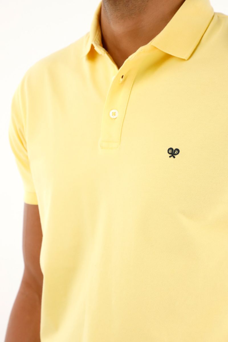 polos-para-hombre-tennis-amarillo
