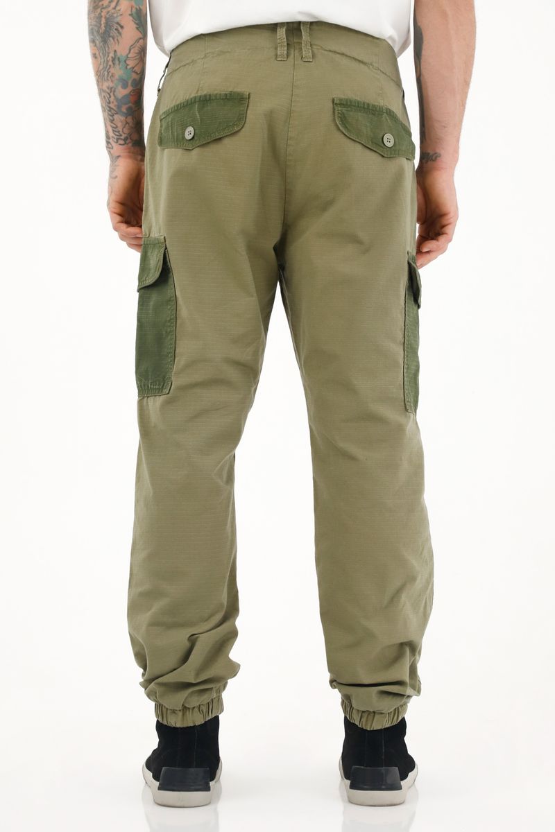 pantalones-para-hombre-tennis-verde