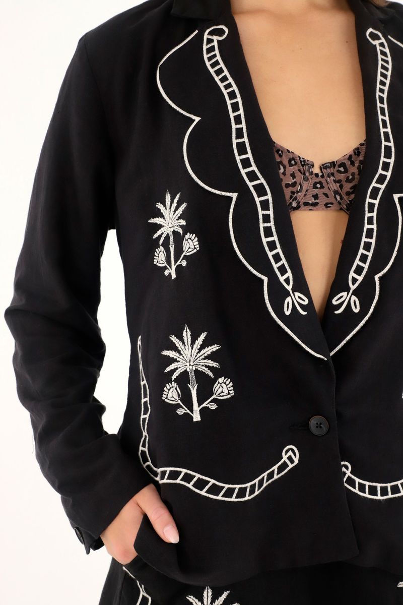 abrigo-para-mujer-tennis-negro