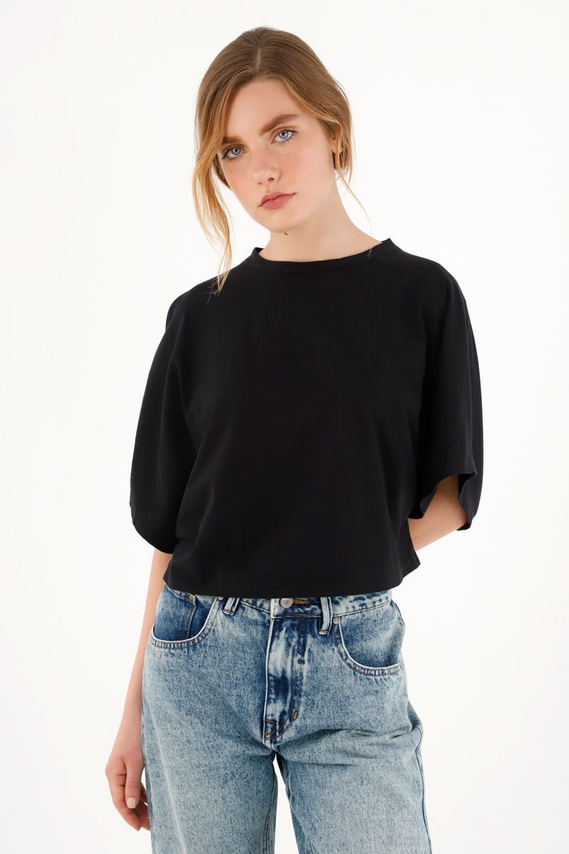 tshirt-para-mujer-topmark-negro