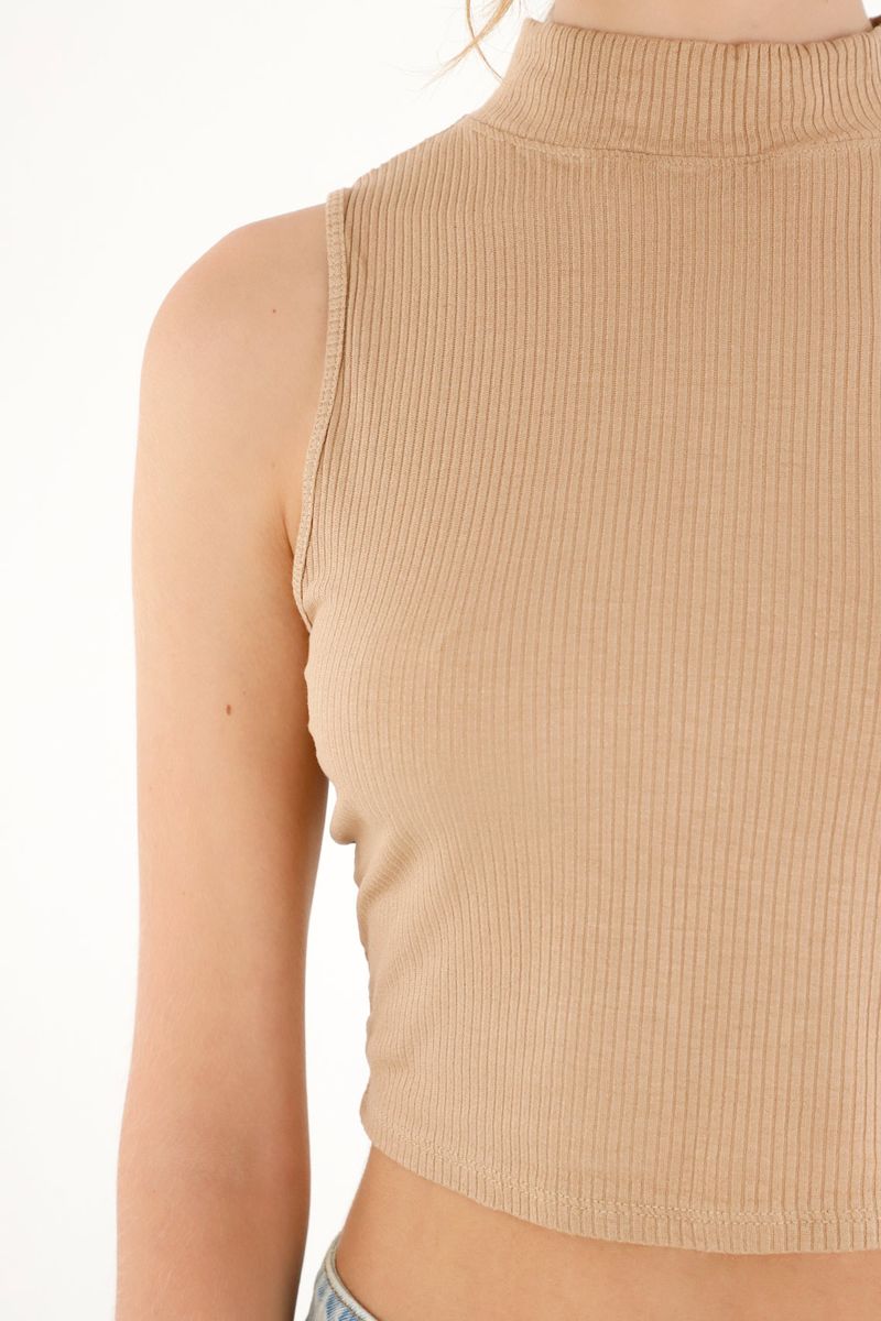 tshirt-para-mujer-topmark-crudo