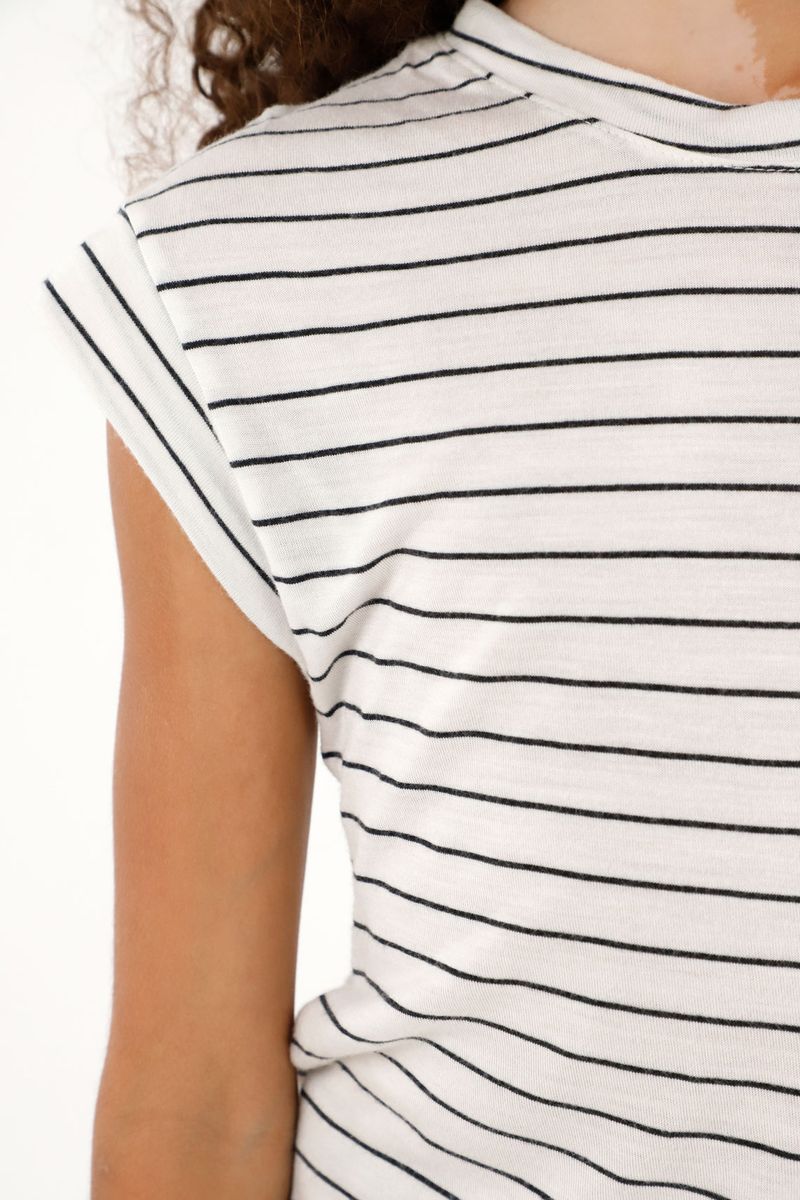 tshirt-para-nina-tennis-negro