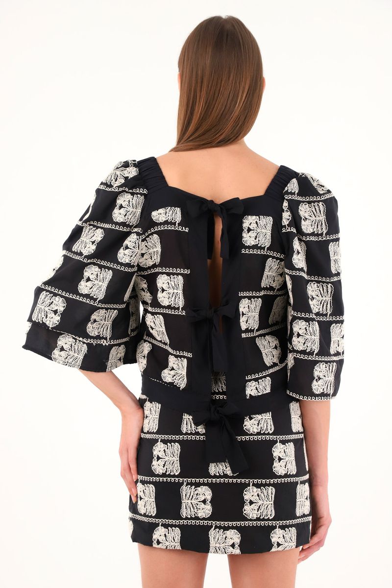 camisas-para-mujer-tennis-negro