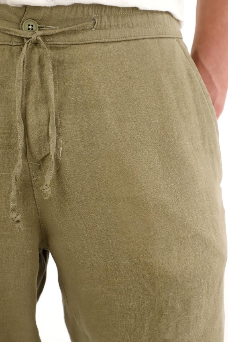 pantalones-para-hombre-tennis-verde