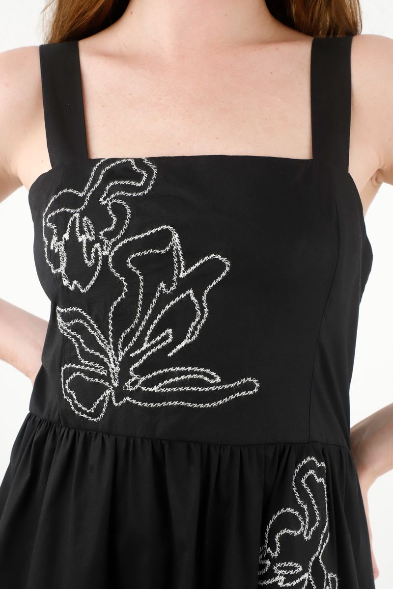 vestidos-para-mujer-tennis-negro