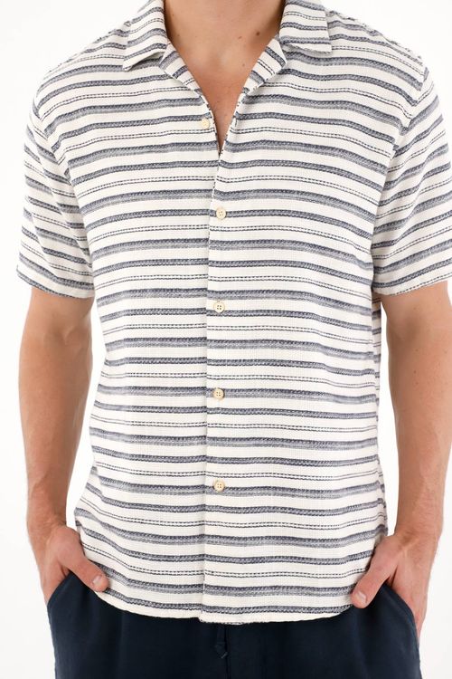 Camisa tipo bowling preteñida a rayas para hombre