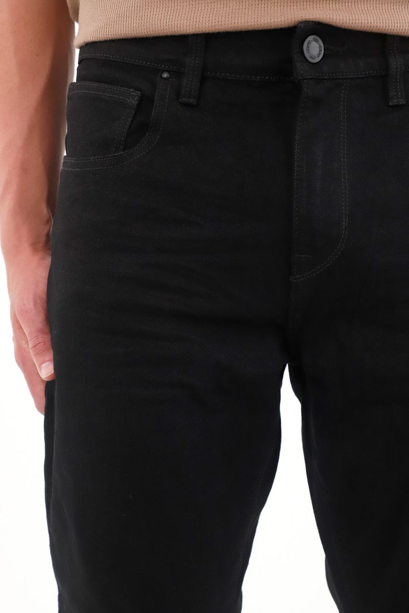 jeans-para-hombre-tennis-negro