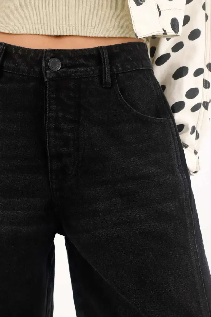 jeans-para-mujer-tennis-negro