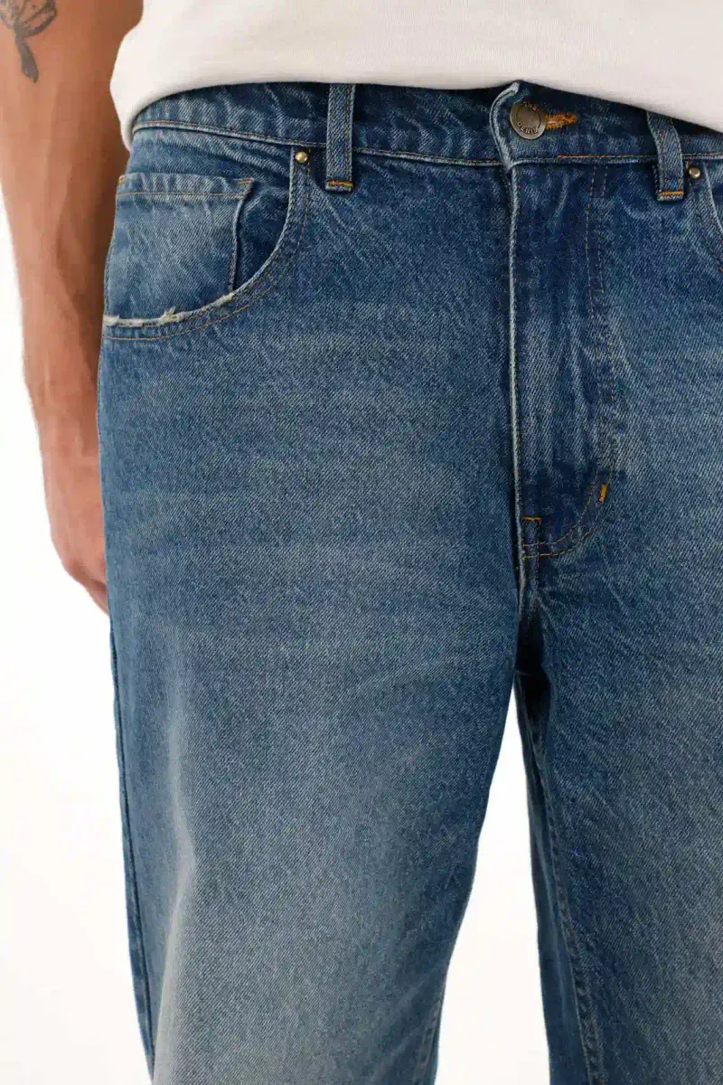 jeans-para-hombre-tennis-azul