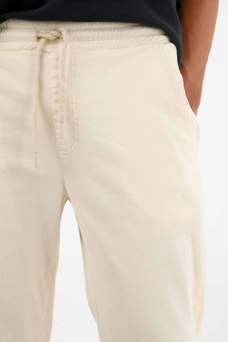 pantalones-para-hombre-tennis-crudo