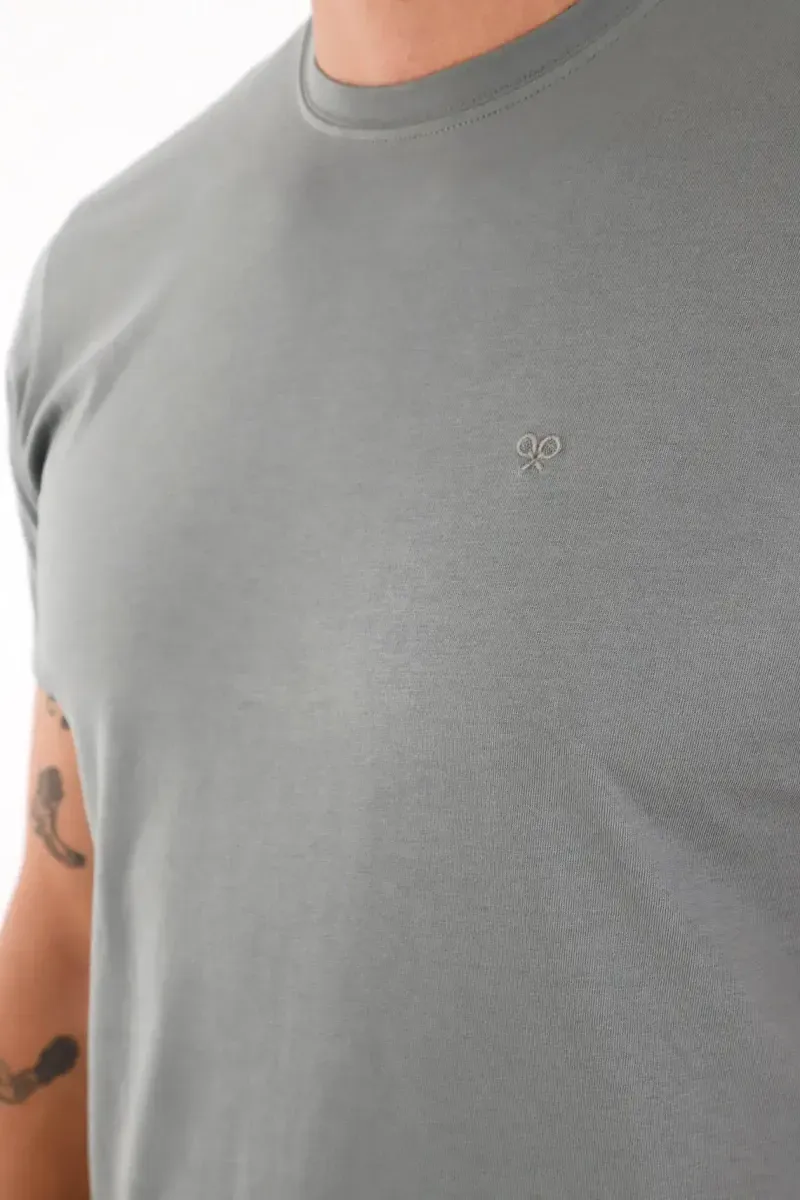 tshirt-para-hombre-tennis-gris