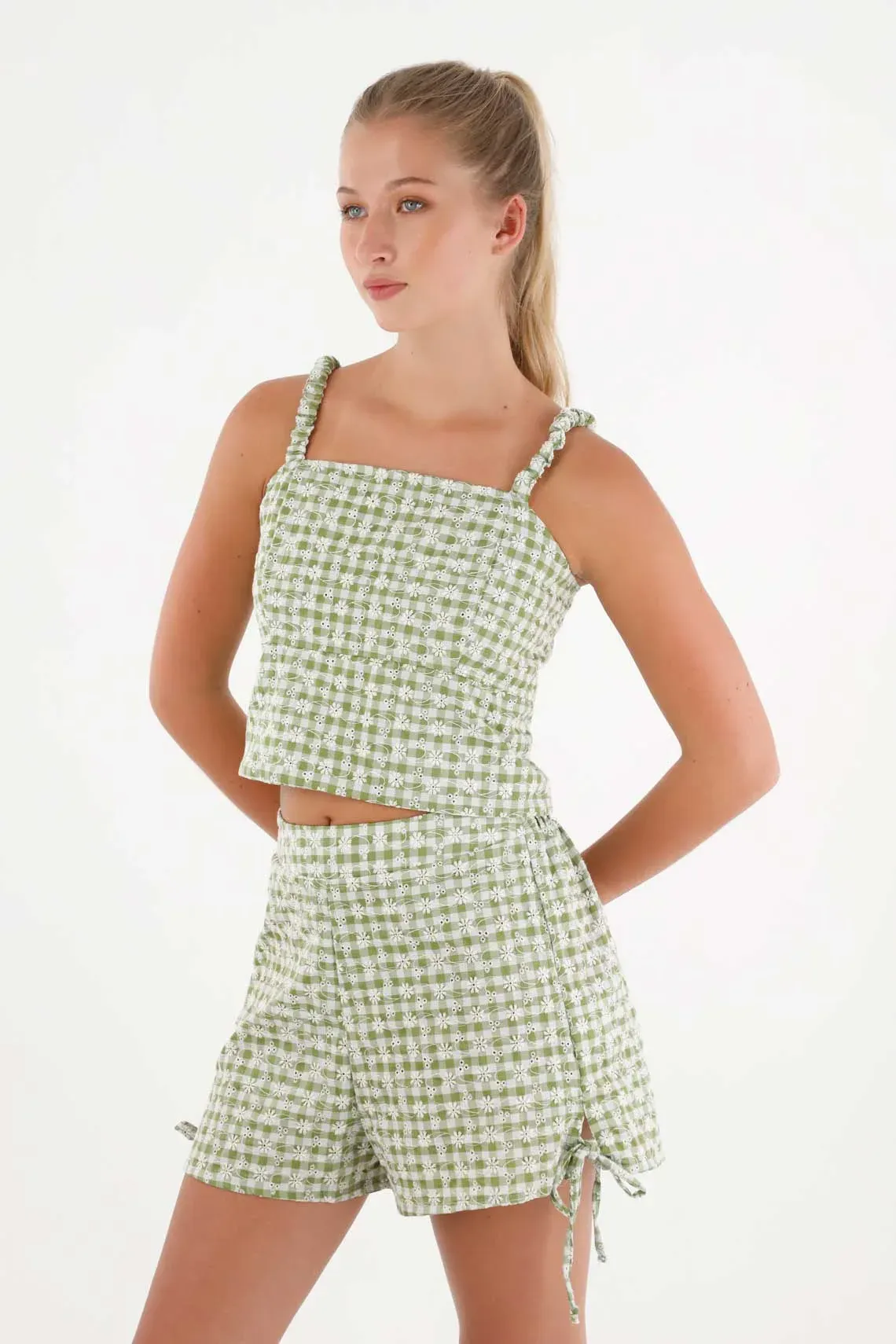 bermuda-para-mujer-topmark-verde