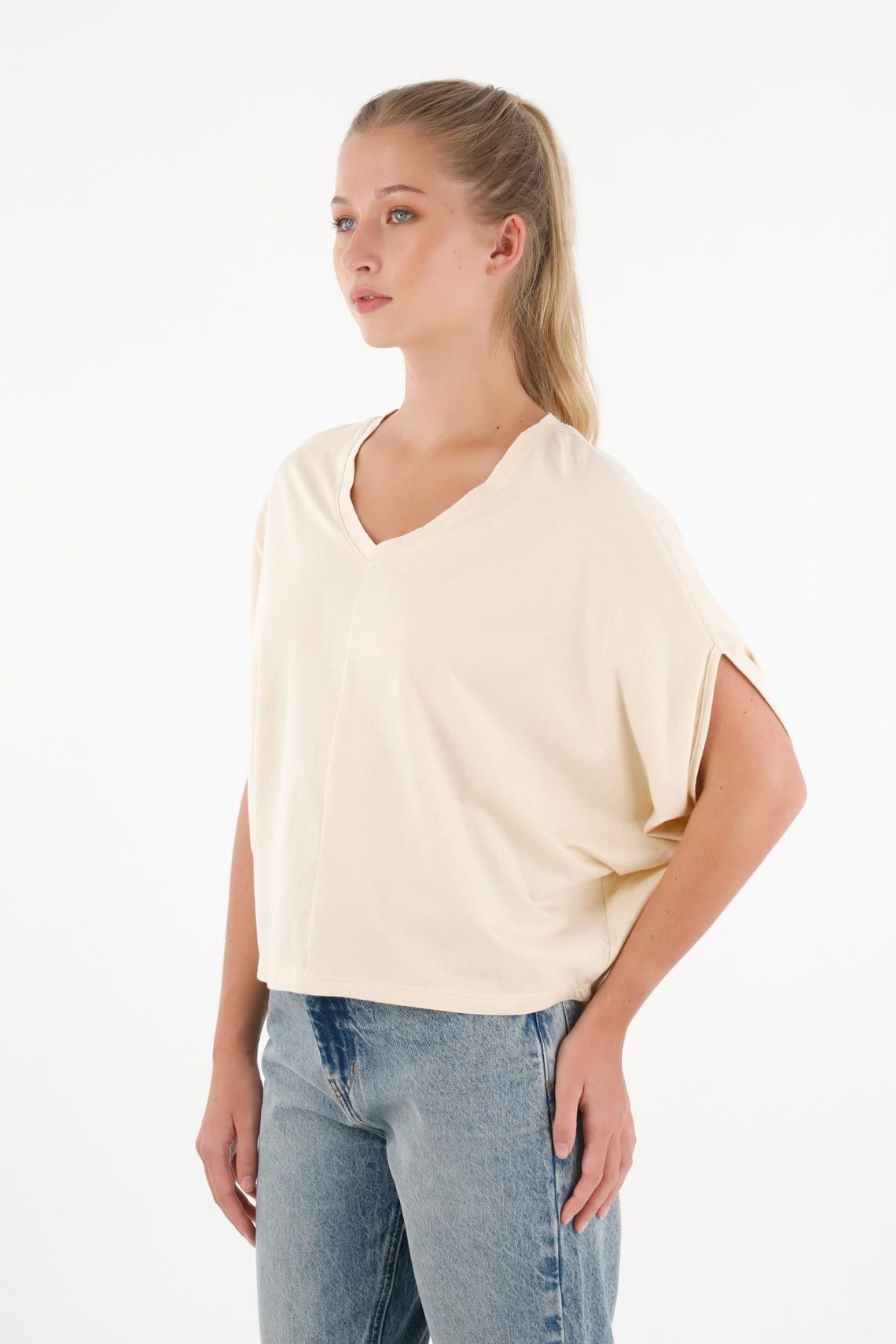 tshirt-para-mujer-topmark-crudo