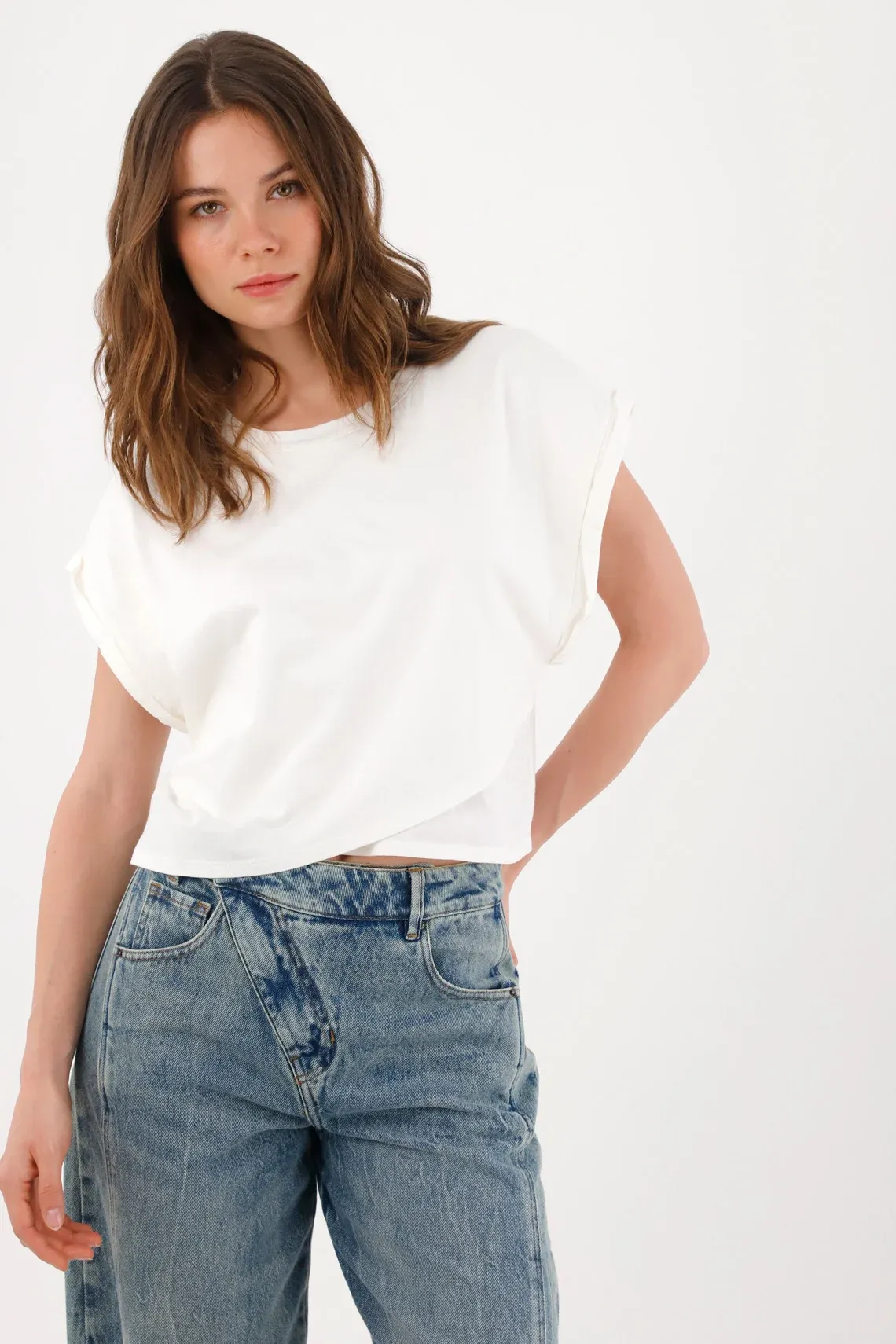 tshirt-para-mujer-topmark-crudo